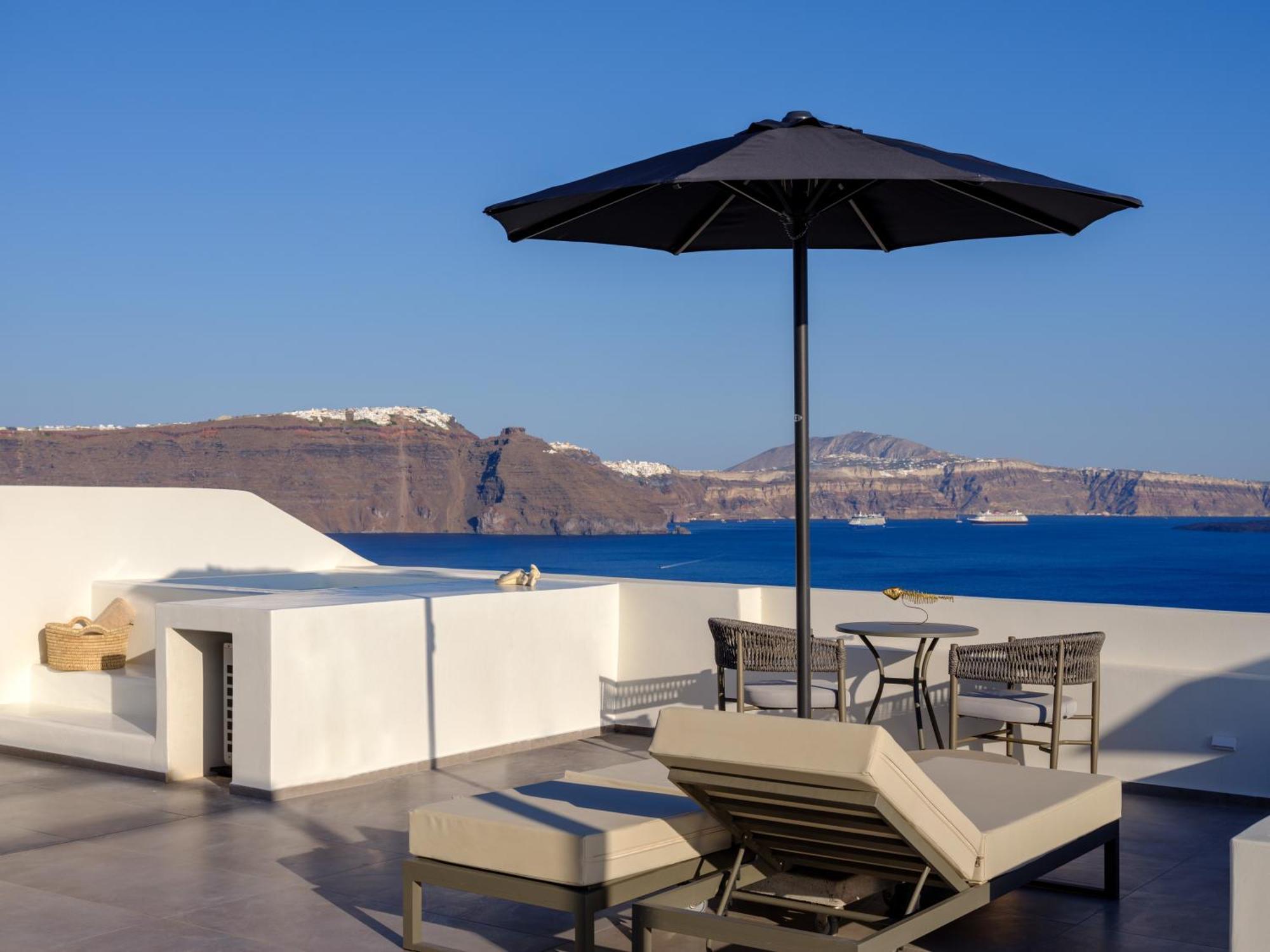 Oia Treasures Art Suites Exteriér fotografie