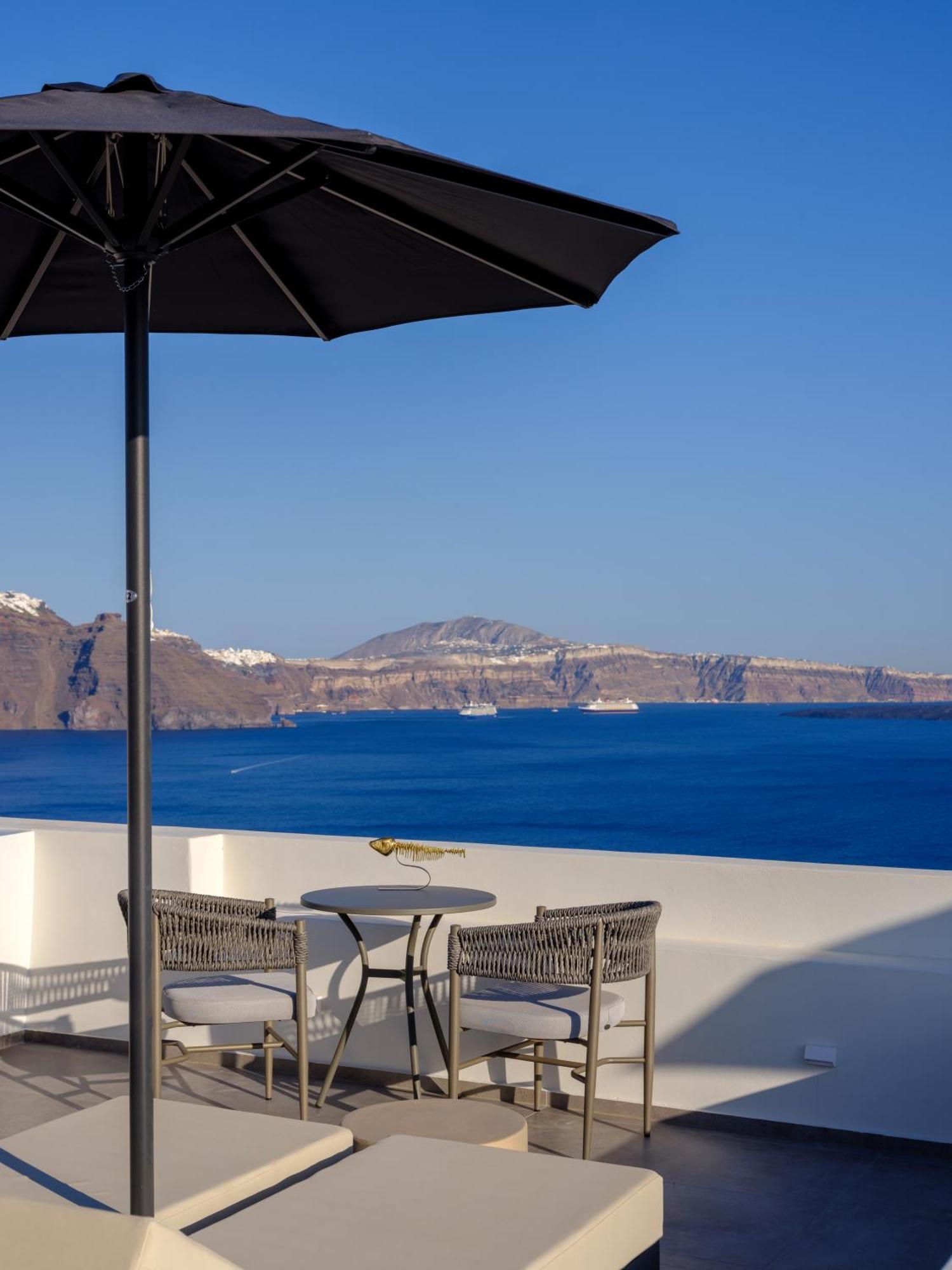 Oia Treasures Art Suites Exteriér fotografie
